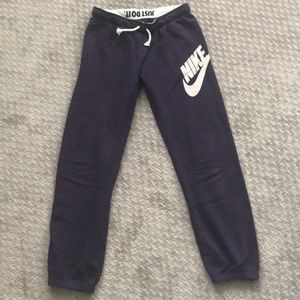 Nike Sweatpants - in great shape